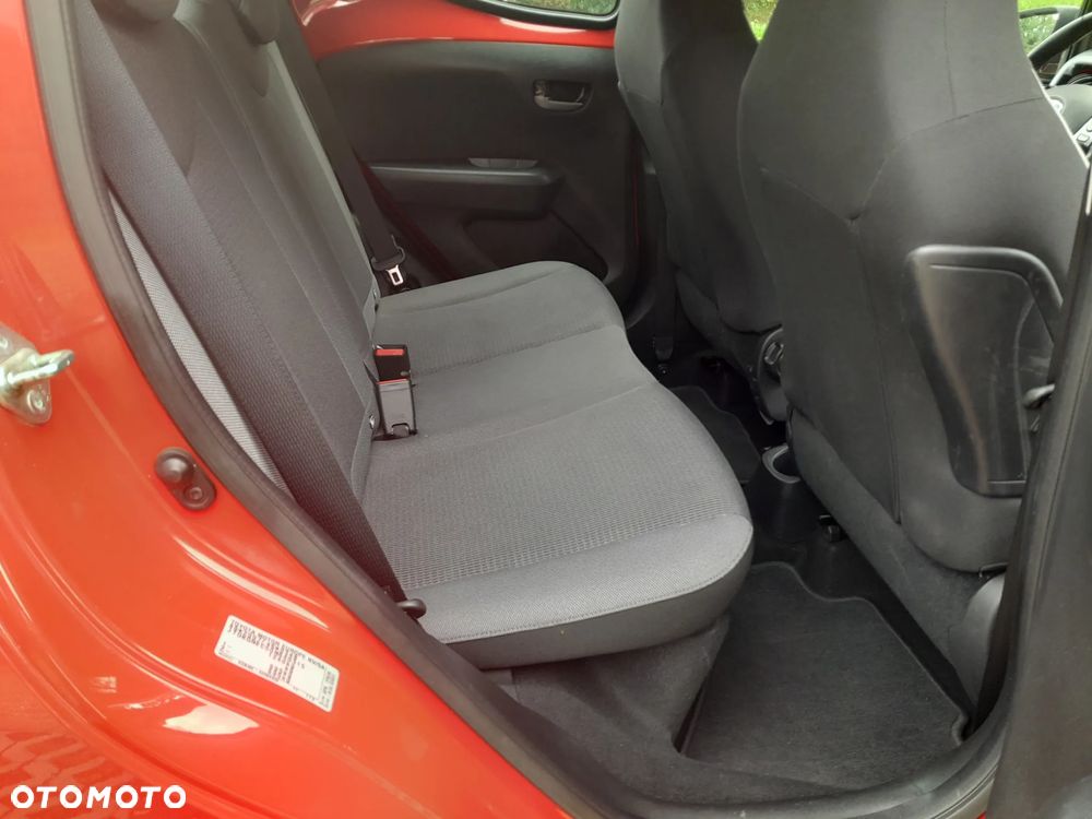 Toyota Aygo 1.0 VVT-i Color Edition - 20