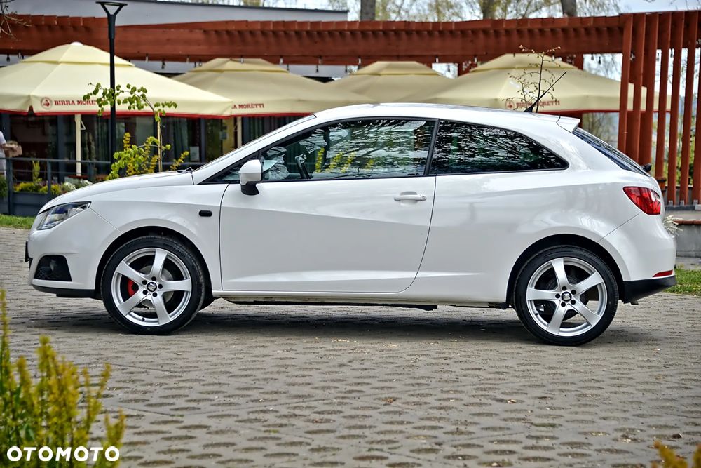 Seat Ibiza SC 1.4 16V Style - 24
