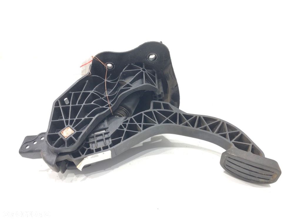 PEDAŁ SPRZĘGŁA  PEUGEOT PARTNER Nadwozie pełne/minivan (K9) 2018 - 2022 1.5 BlueHDi 100 75 kW - 2