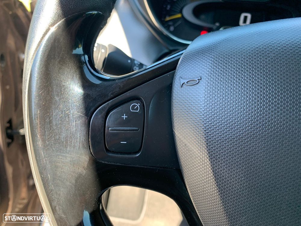 Renault Captur 1.5 dCi Exclusive - 36