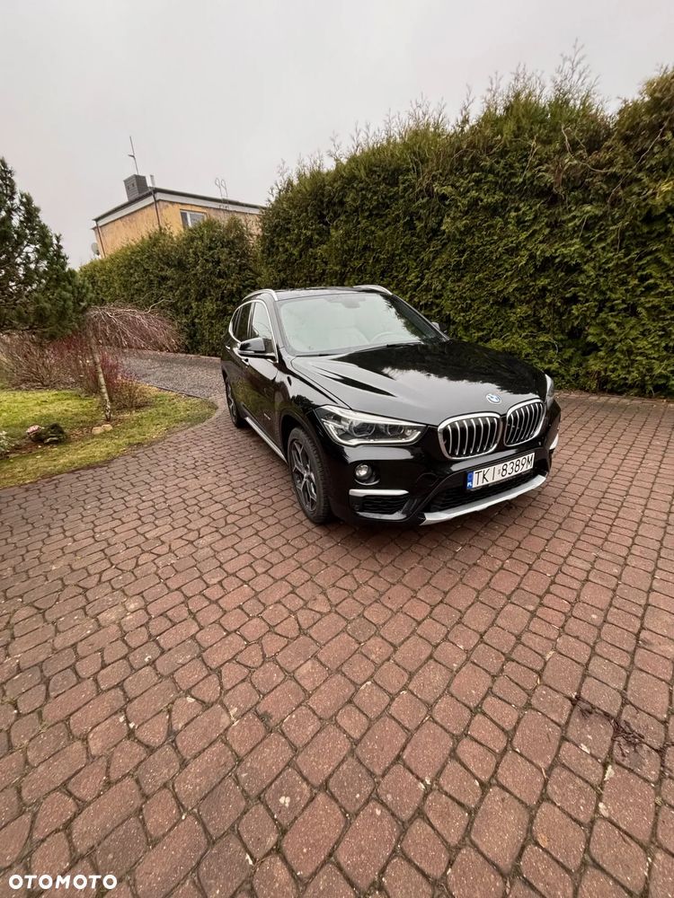 BMW X1 xDrive28i xLine - 2