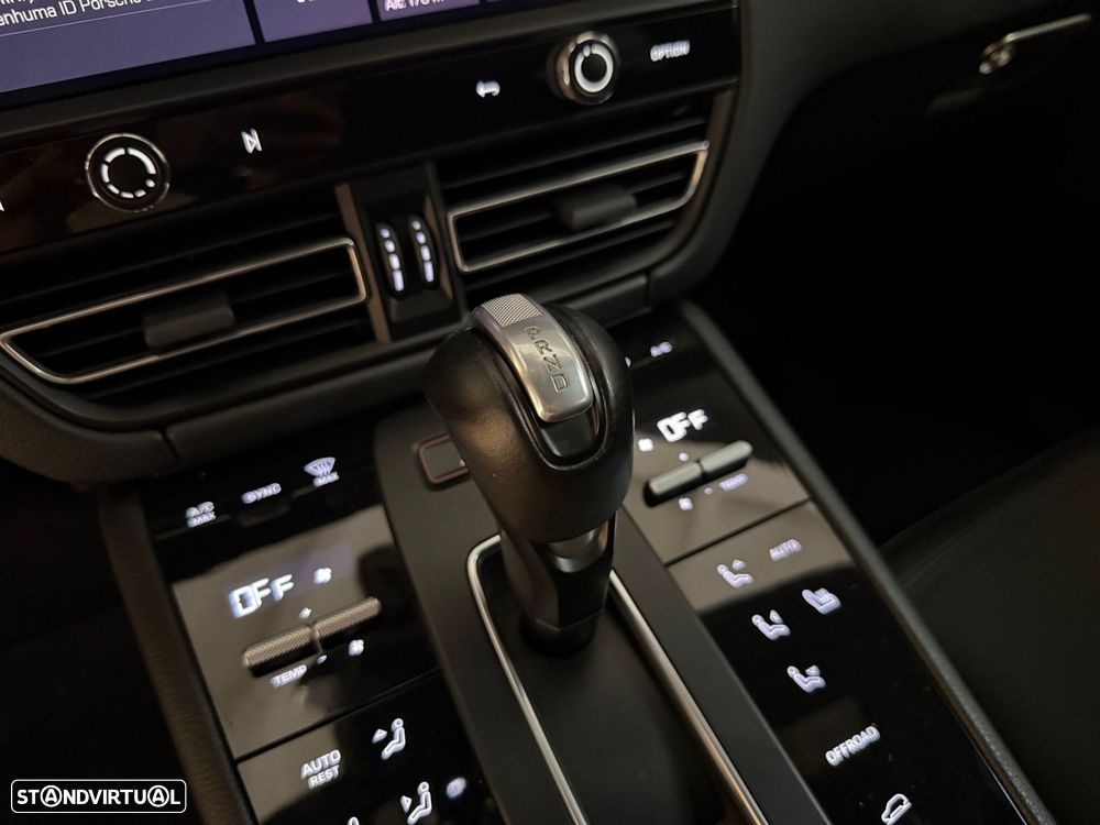 Porsche Macan T PDK - 20