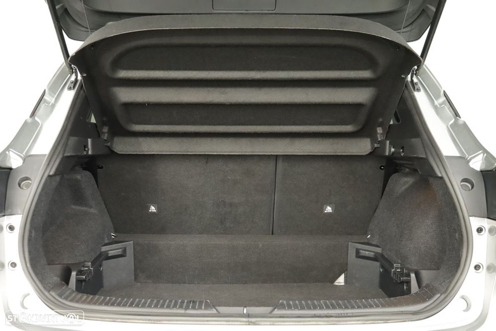 Nissan Qashqai 1.3 DIG-T N-Connecta LED Xtronic - 25