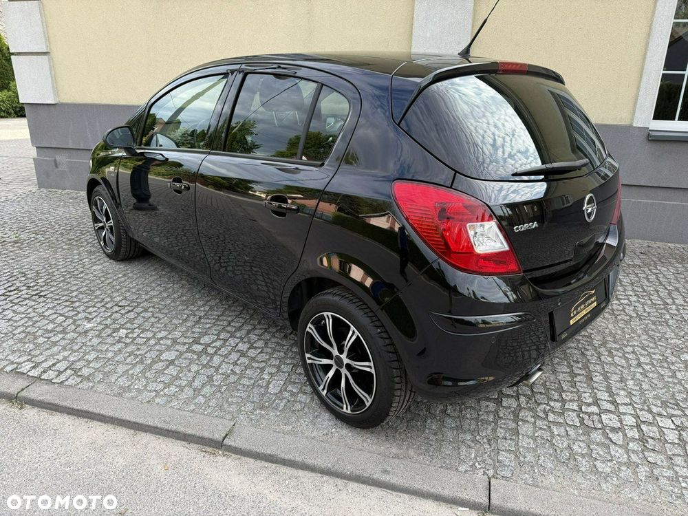 Opel Corsa 1.4 16V Satellite - 4