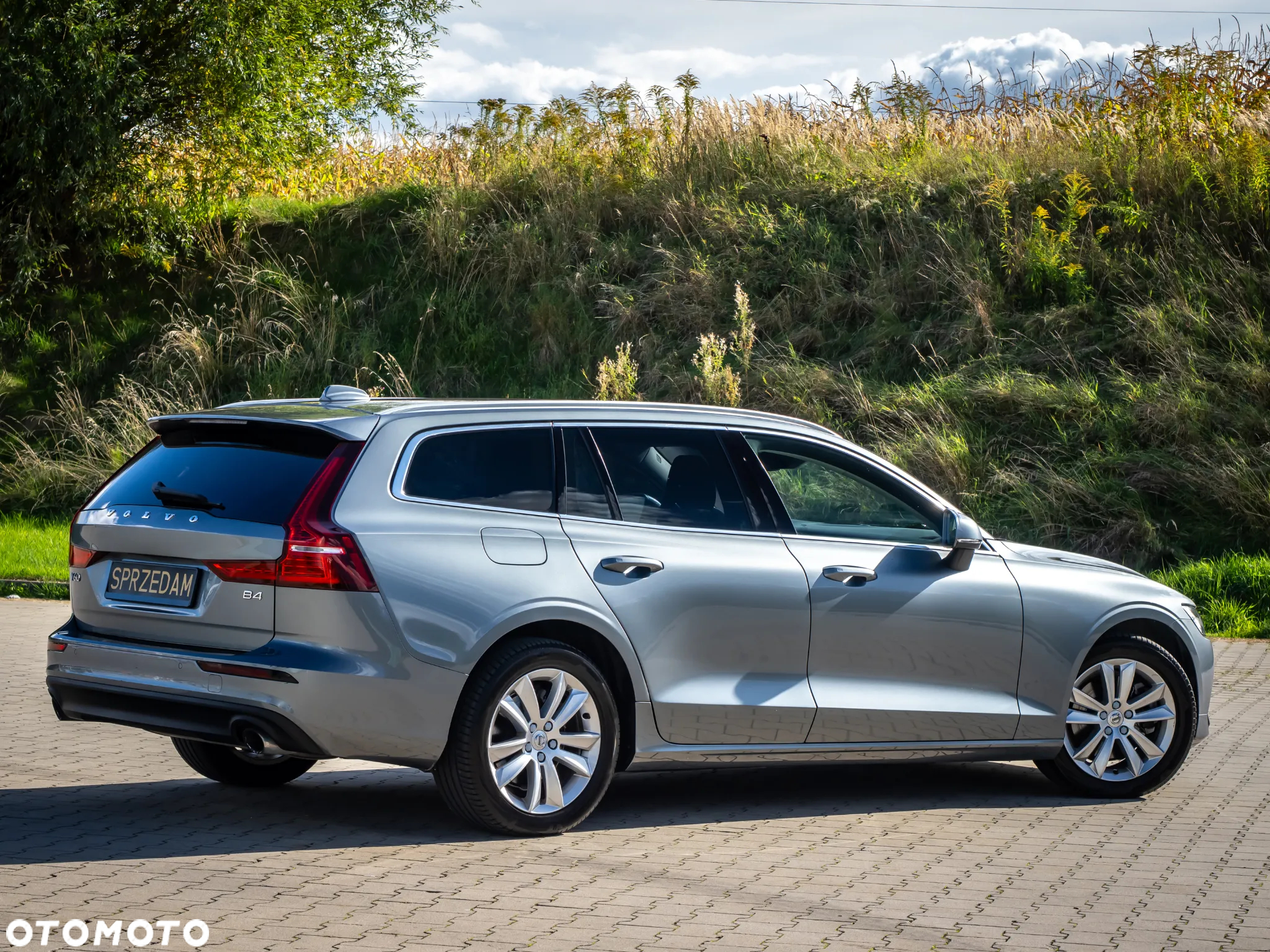 Volvo V60 B4 D Ultimate Bright - 20