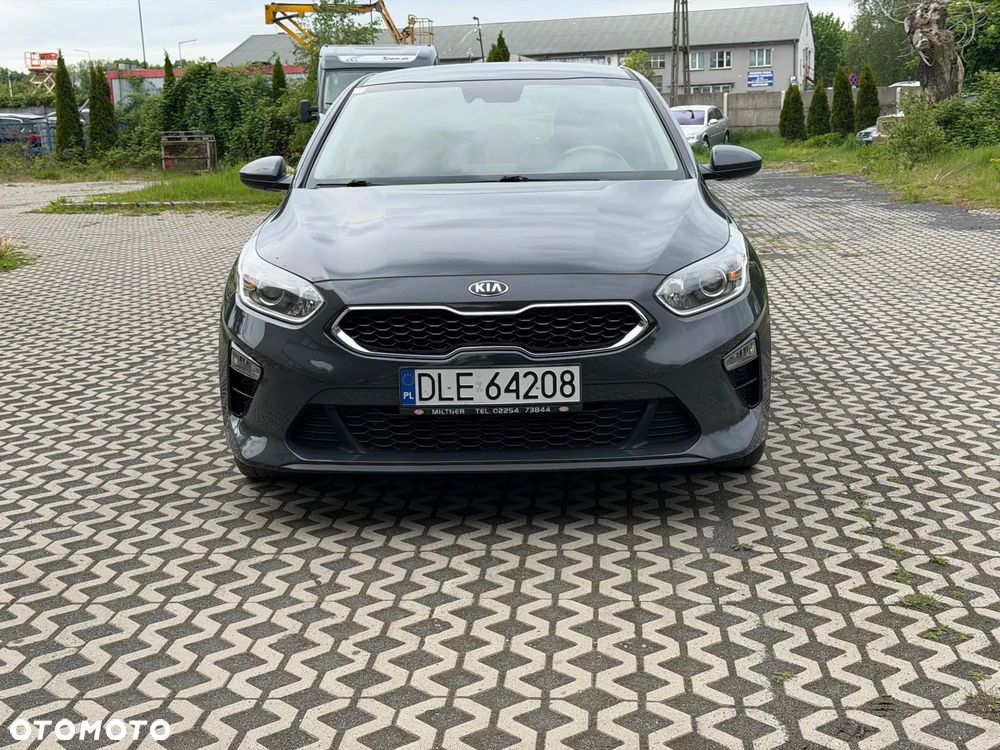 Kia Ceed 1.4 T-GDI DCT OPF Vision - 3