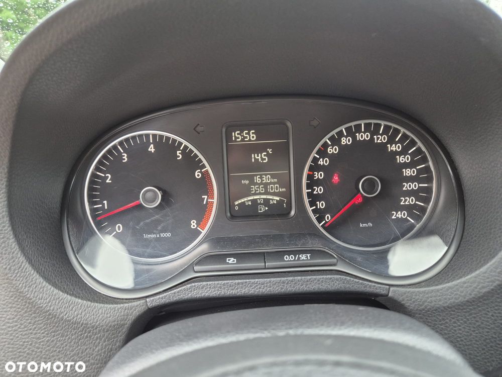 Volkswagen Polo 1.4 16V Trendline - 6