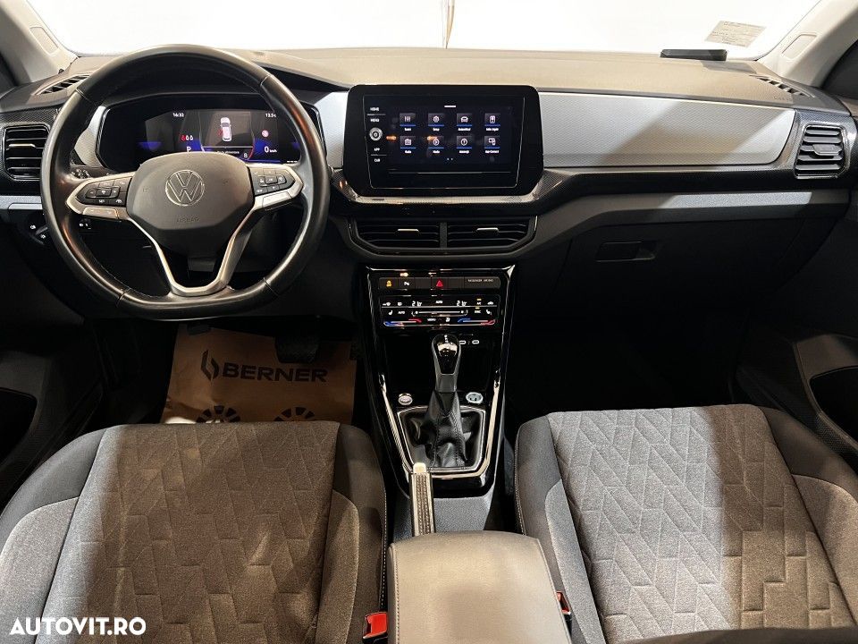 Volkswagen T-Cross - 5