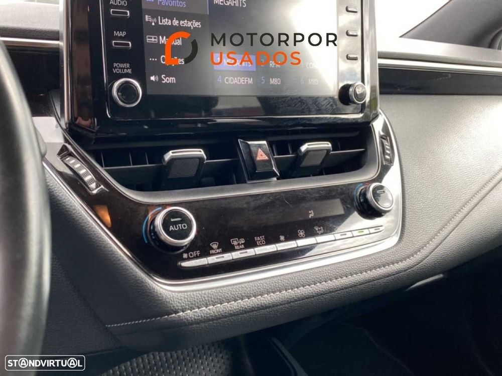 Toyota Corolla 1.8 Hybrid Exclusive - 15