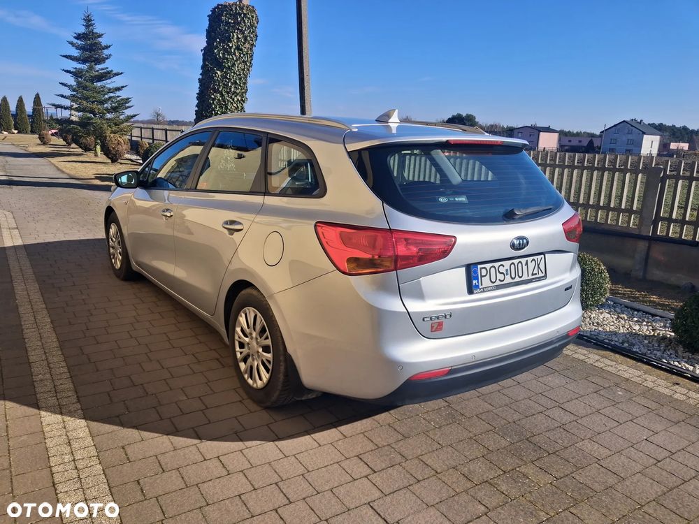 Kia Ceed 1.6 CRDi L - 5