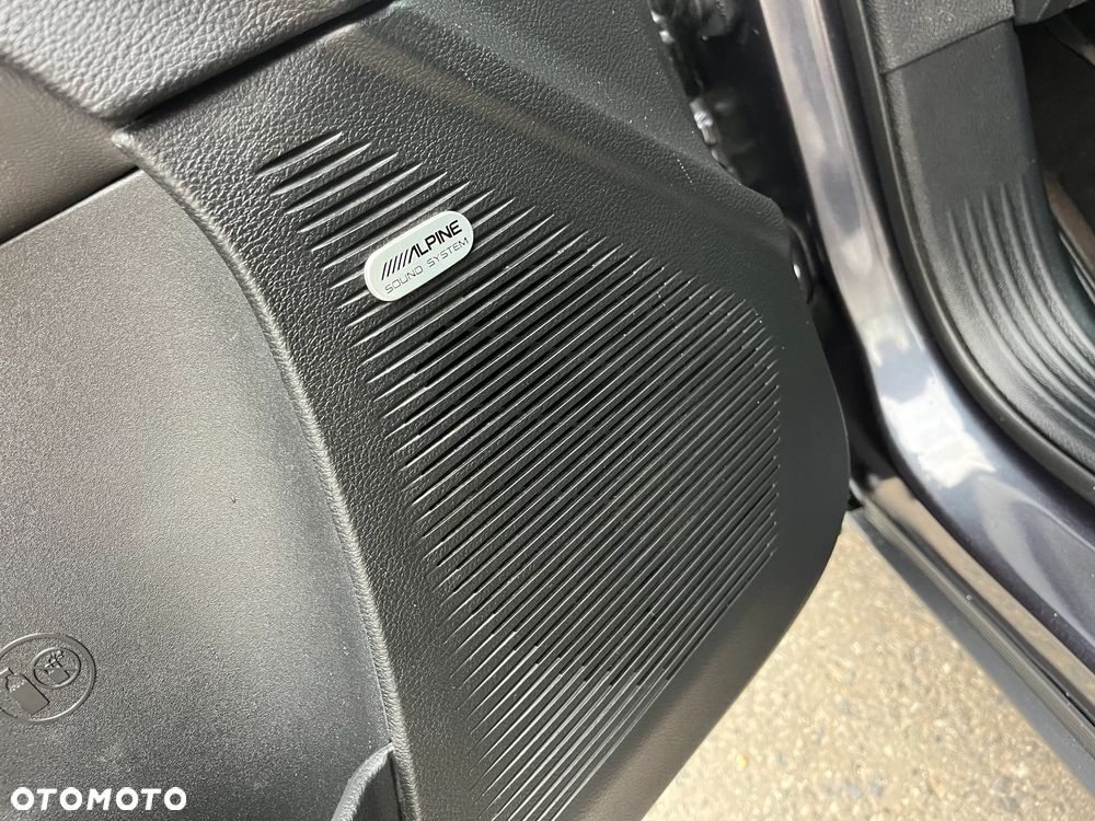 Dodge Challenger 3.6 SXT Plus - 12