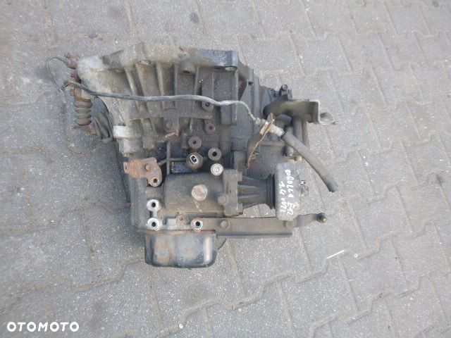 MANUALNA SKRZYNIA BIEGÓW TOYOTA COROLLA E12 1.4 16V - 9