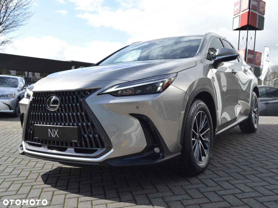 Lexus NX 350h Elegance 2WD - 2