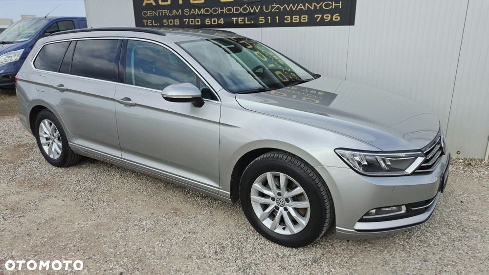 Volkswagen Passat 2.0 TDI SCR DSG Comfortline - 39