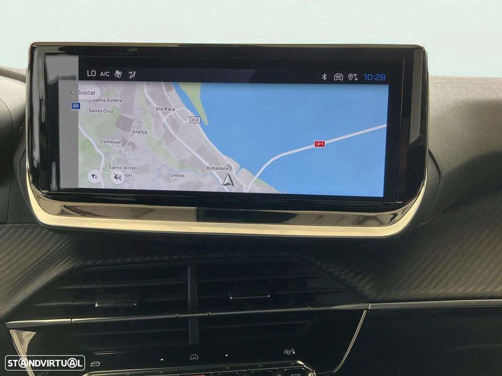 Peugeot 2008 1.2 PureTech Allure - 11