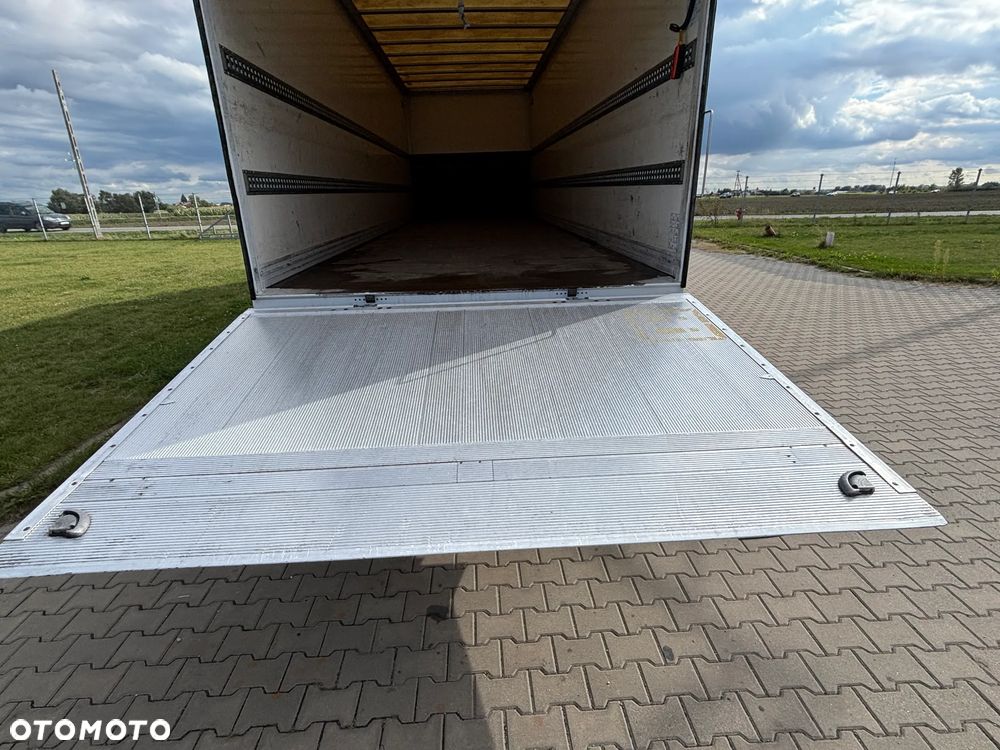 Mercedes-Benz ATEGO 1524  EURO 6 (1527, 1530) kontener z windą , idealny stan , z Niemiec - 25