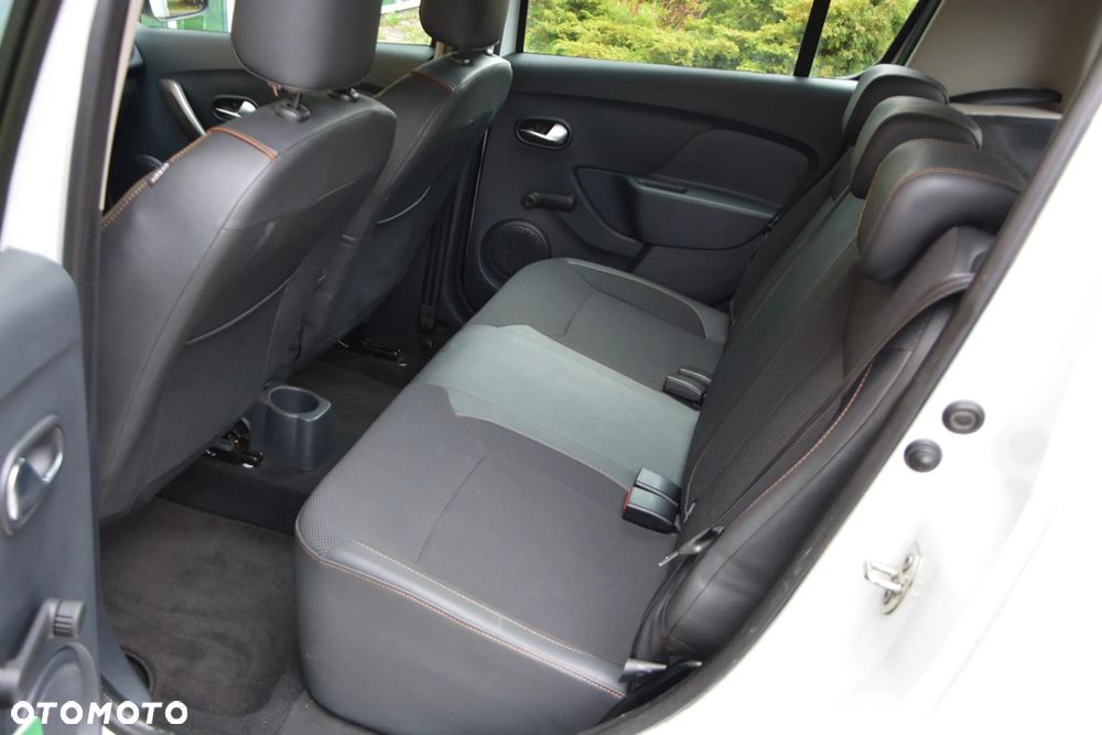 Dacia Sandero Stepway 0.9 TCe Laureate S&S - 35