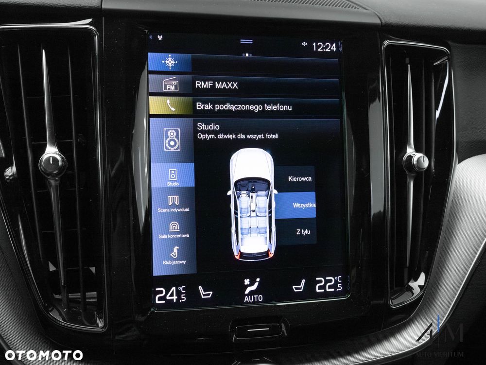 Volvo XC 60 B4 D AWD Ultimate Dark - 23