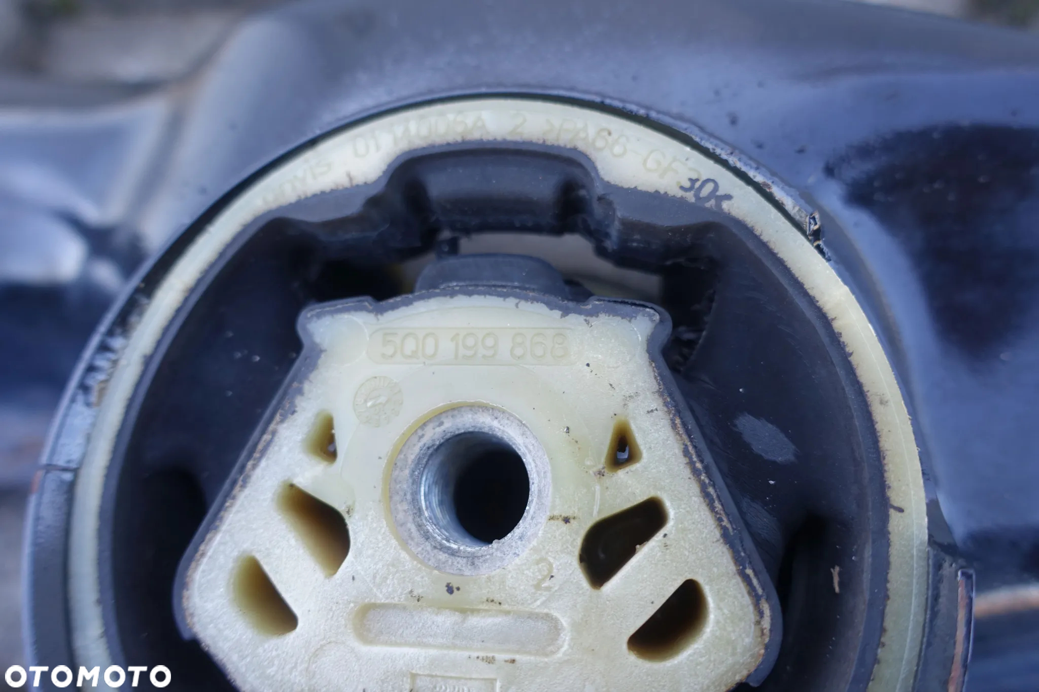 BELKA KOŁYSKA WÓZEK SANKI WAHACZ DRĄŻEK AUDI A3 S3 8V 15r. - 12