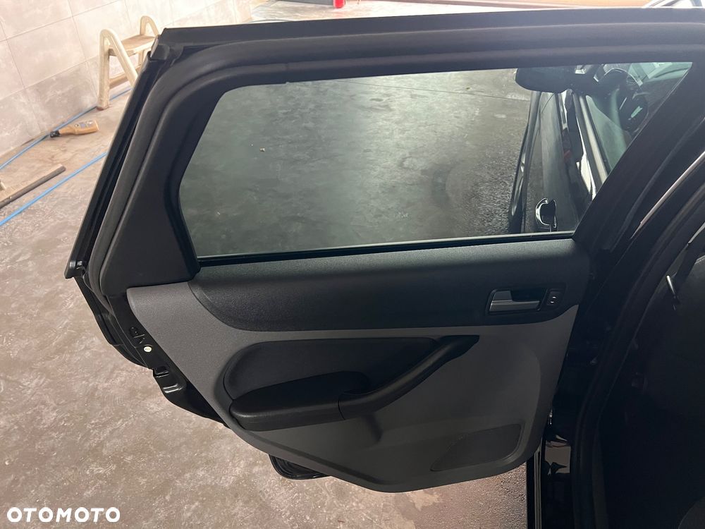Ford Focus 1.6 TDCi Trend ECOnetic - 17
