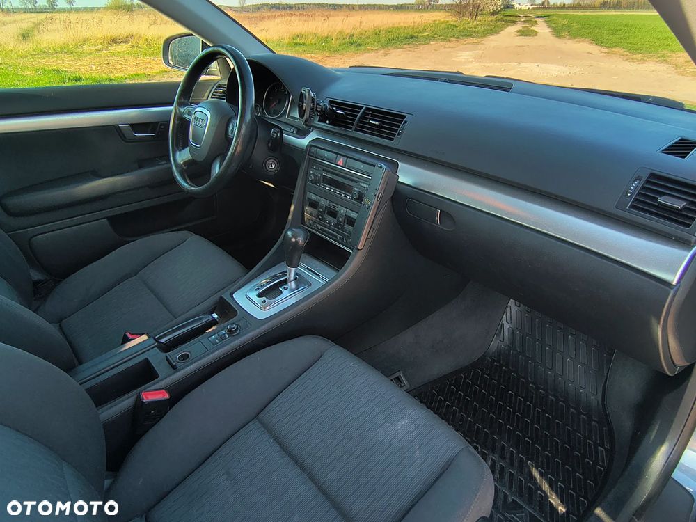 Audi A4 Avant - 15