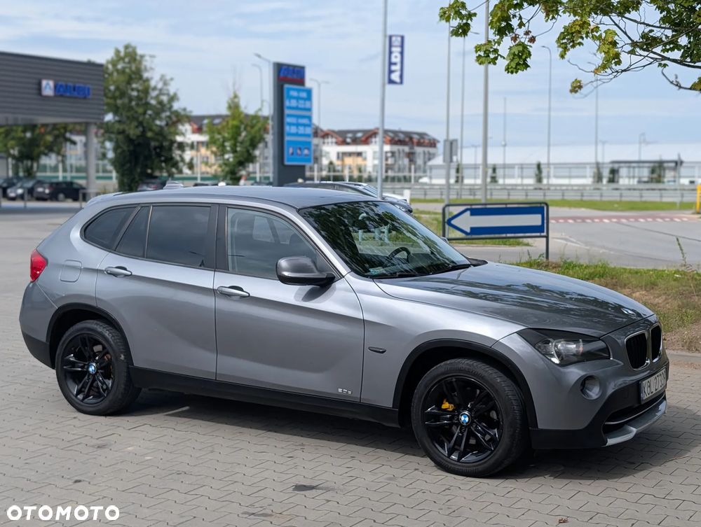 BMW X1 xDrive20d - 10