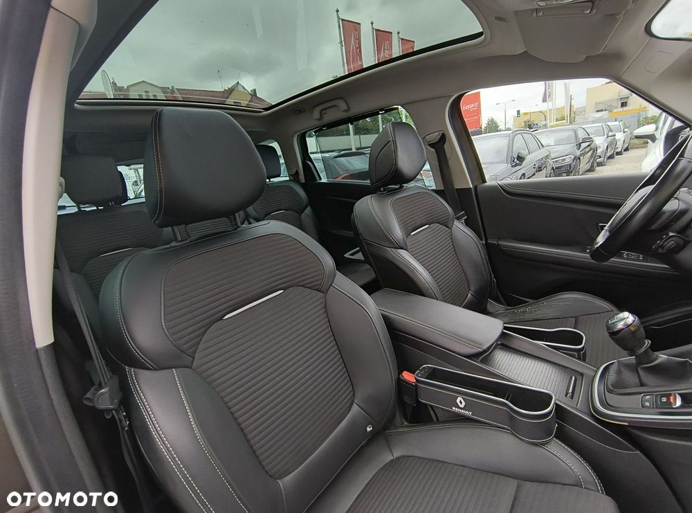 Renault Grand Scenic ENERGY TCe 130 INTENS - 26