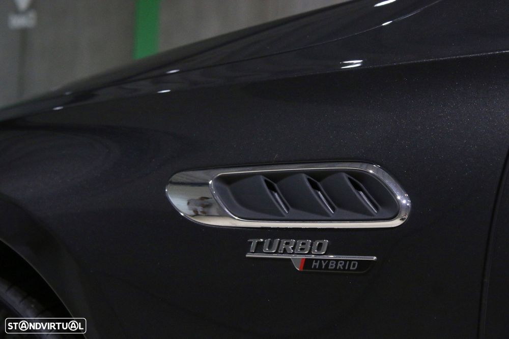 Mercedes-Benz E 53 AMG Hybrid 4Matic+ - 11