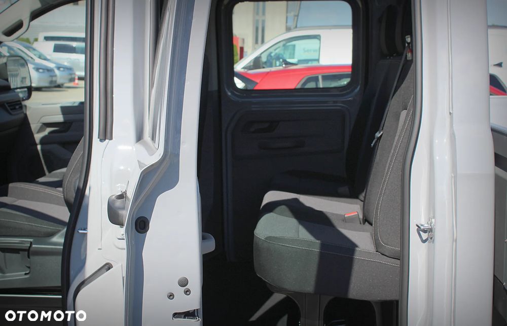 Volkswagen Transporter otwarta skrzynia - 11