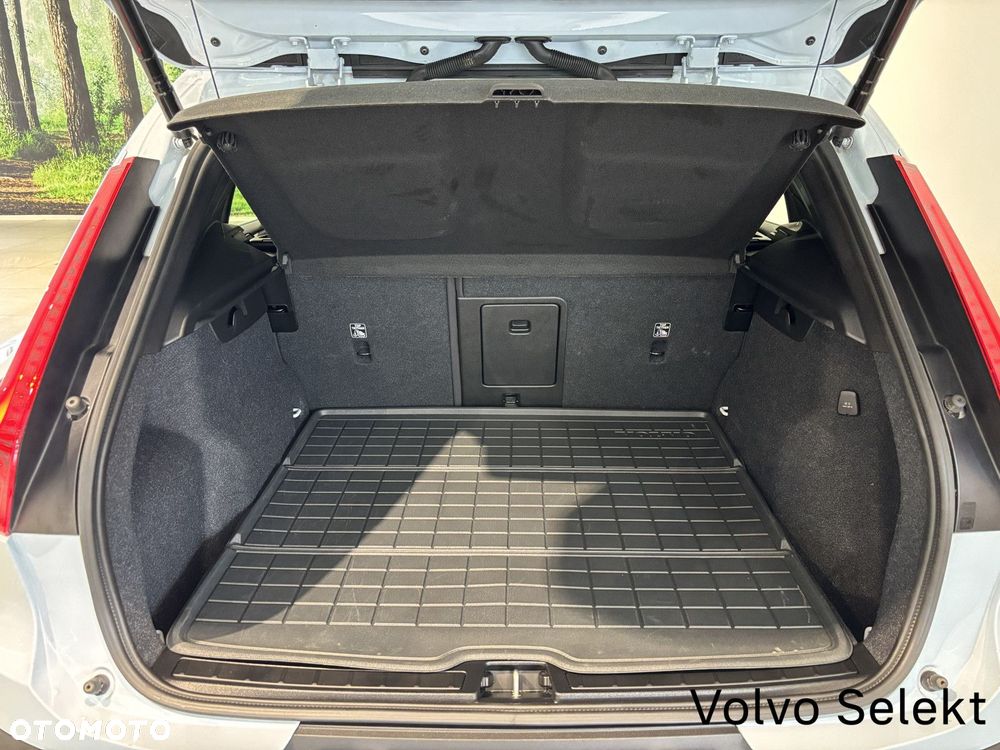 Volvo XC 40 - 26
