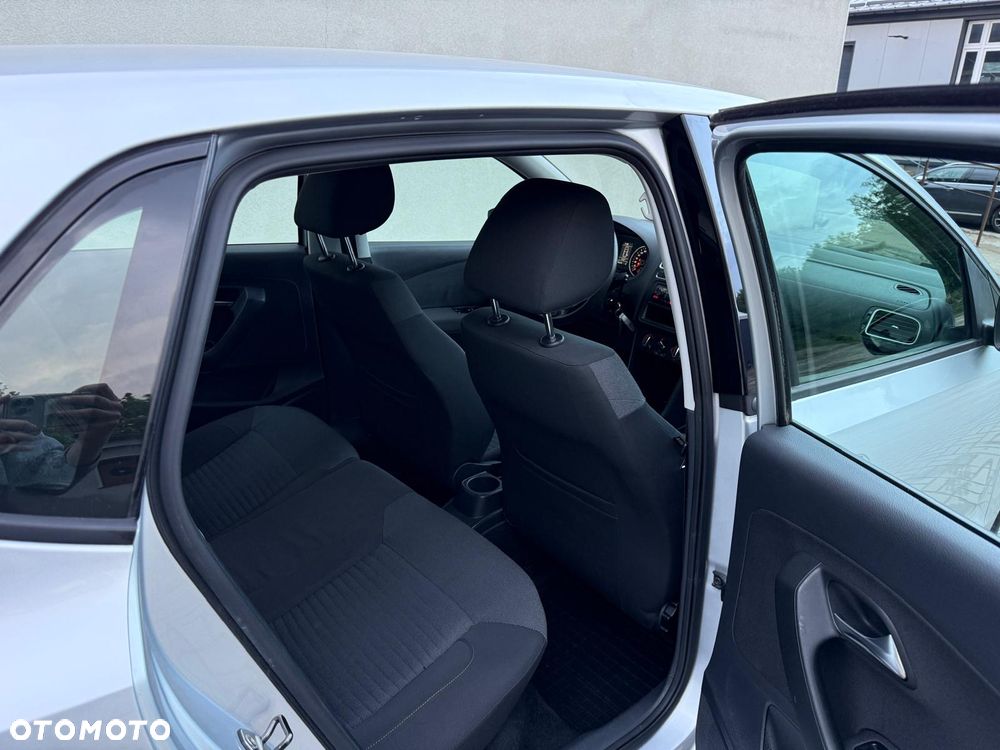 Volkswagen Polo - 34