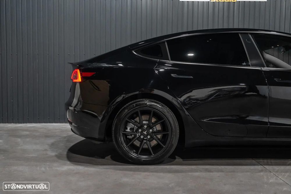 Tesla Model 3 Standard Range Plus RWD - 39