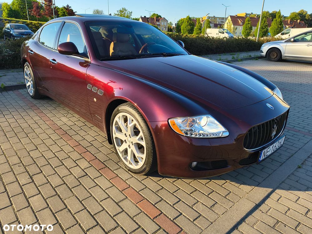 Maserati Quattroporte - 10