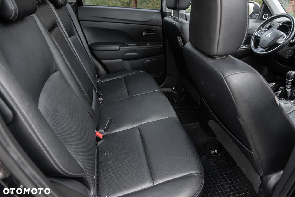 Mitsubishi ASX 1.8 DI-D 2WD Diamant Edition - 30