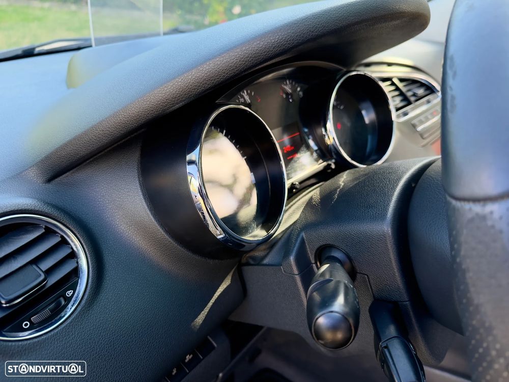 Peugeot 5008 1.6 HDi Premium - 20