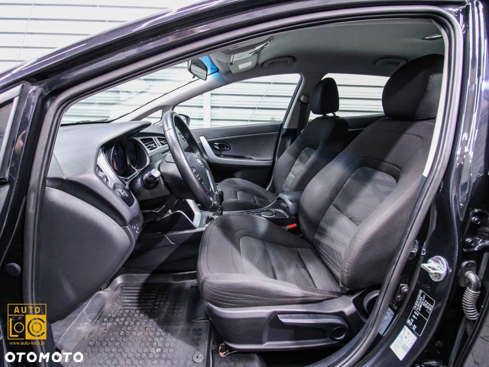 Kia Ceed Cee'd 1.6 GDI M - 12