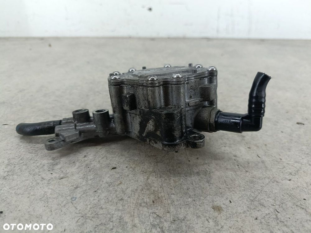 POMPA VACUM SEAT LEON II 038145209M BOSCH 1.9 TDI - 3