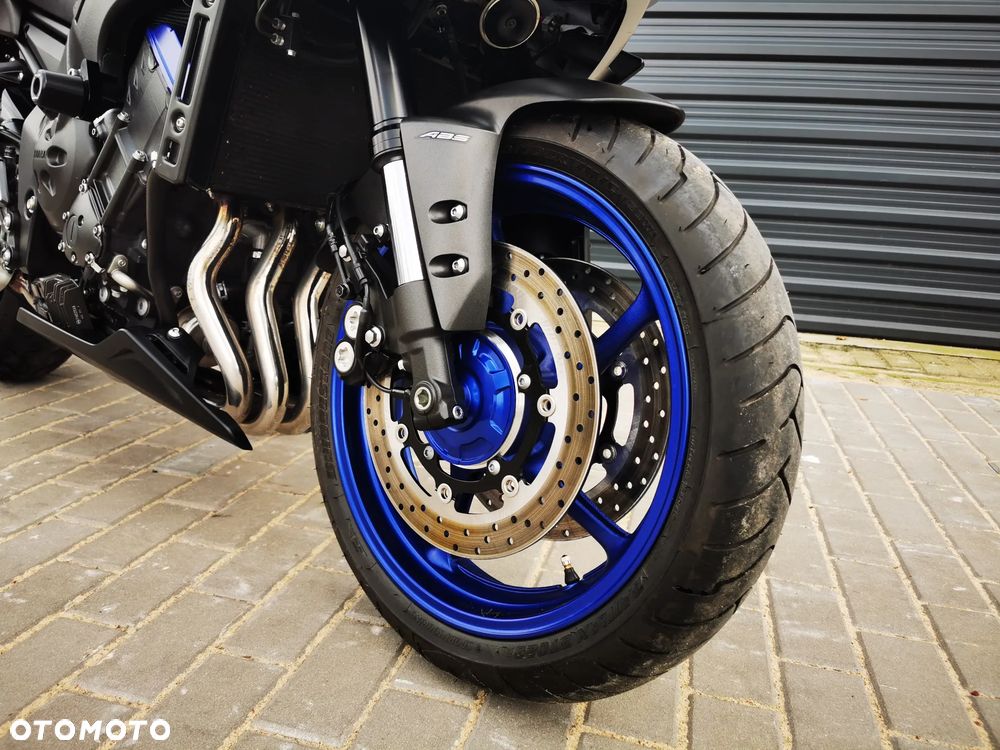 Yamaha FZ8 - 24