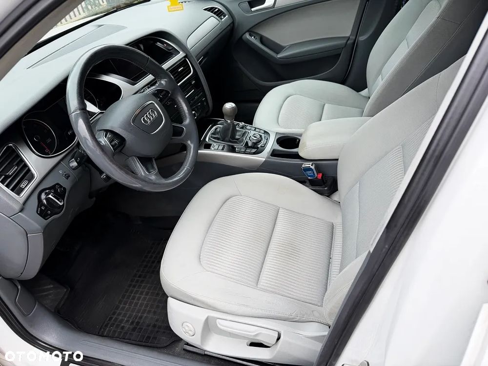Audi A4 Avant - 16