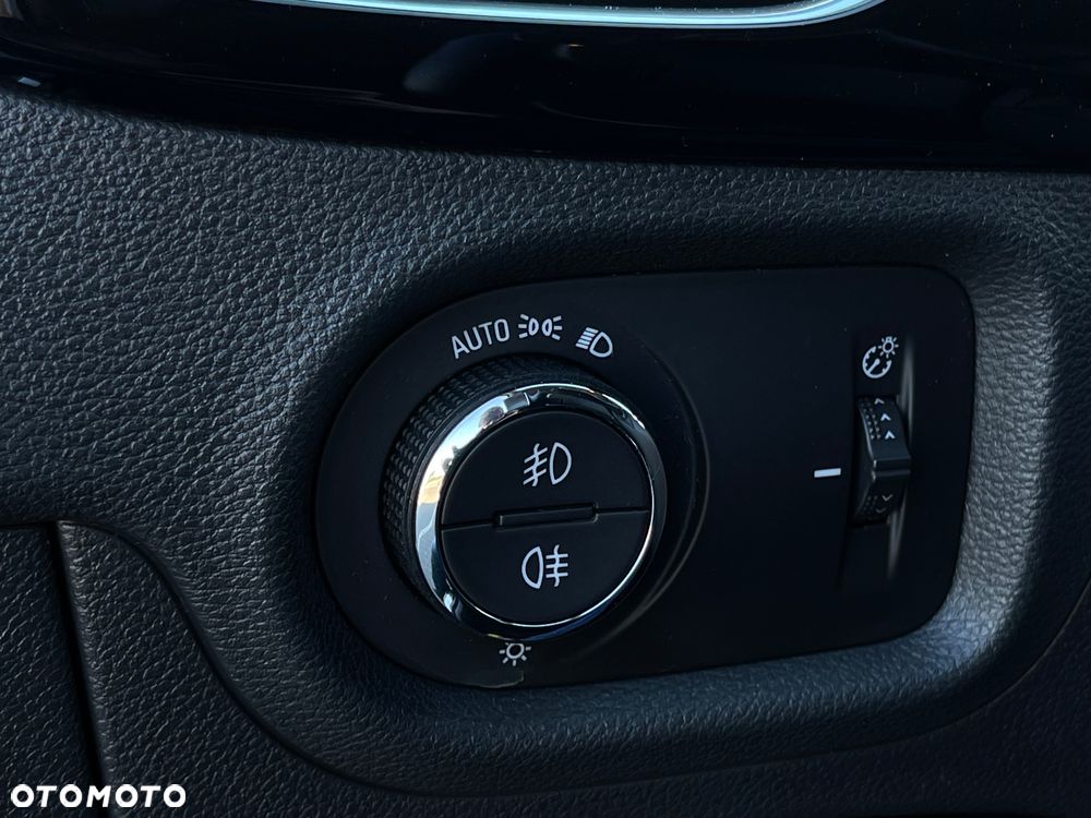 Opel Astra 1.6 BiTurbo D (CDTI) Start/Stop Innovation - 15