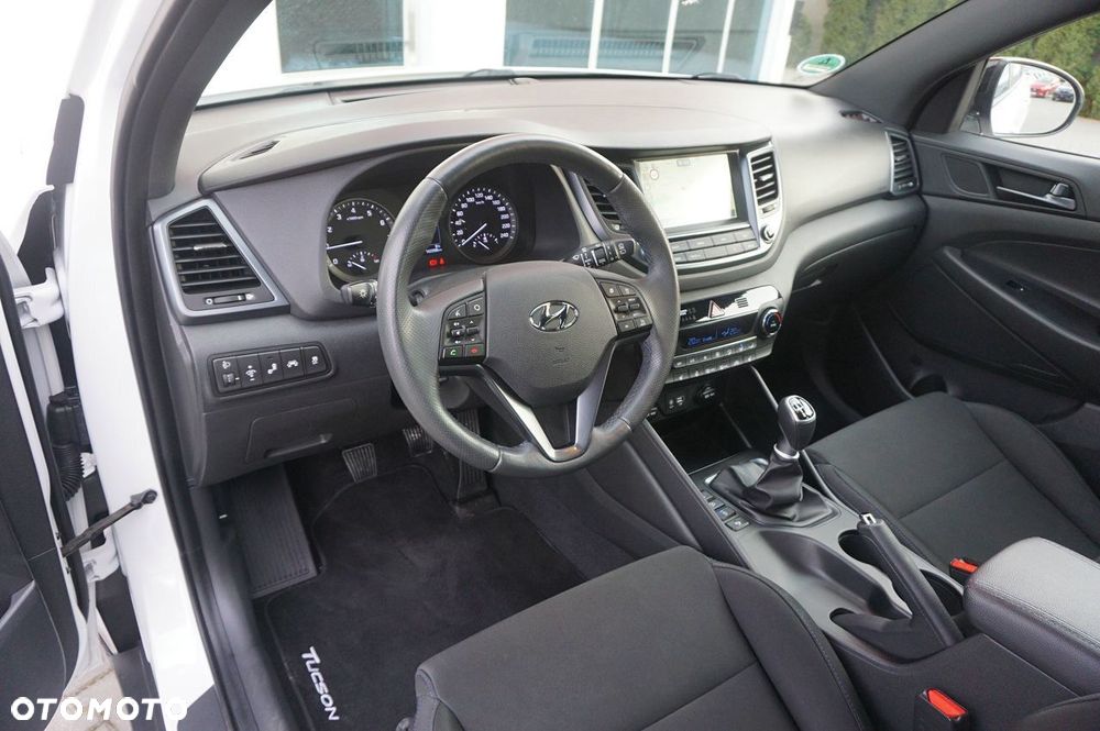 Hyundai Tucson blue 1.6 GDi 2WD Passion - 5