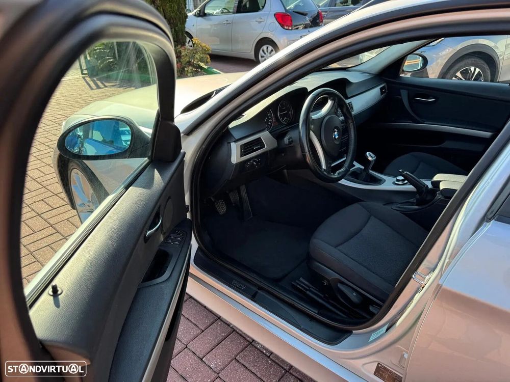 BMW 318 d Blue Performance - 8