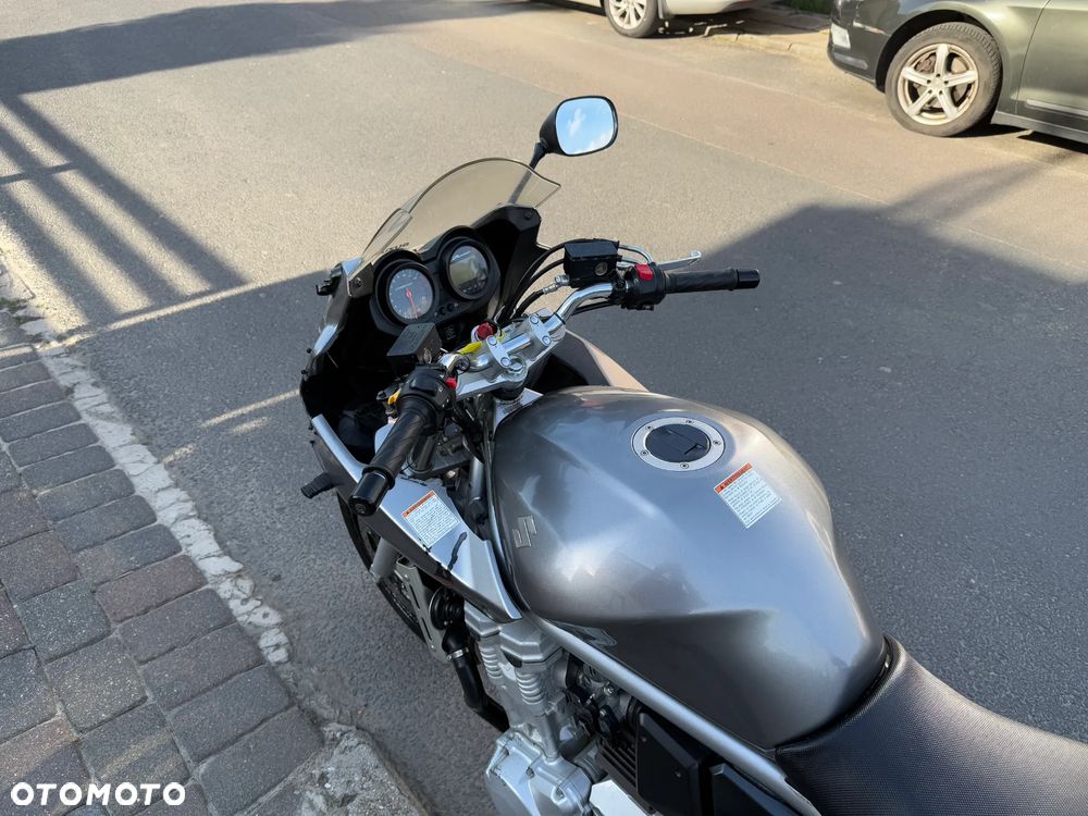 Suzuki Bandit - 28
