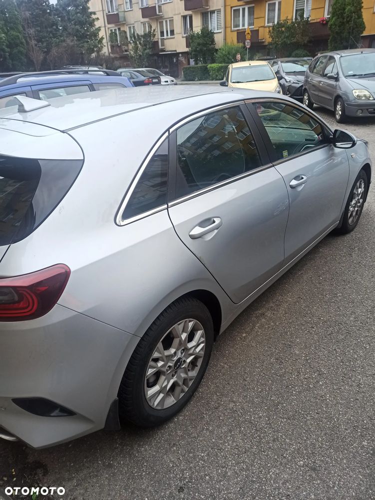 Kia Ceed 1.5 T-GDI M - 3