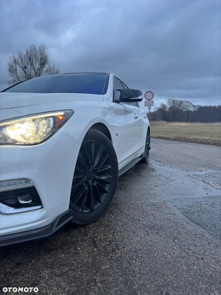 Infiniti Q50 - 8