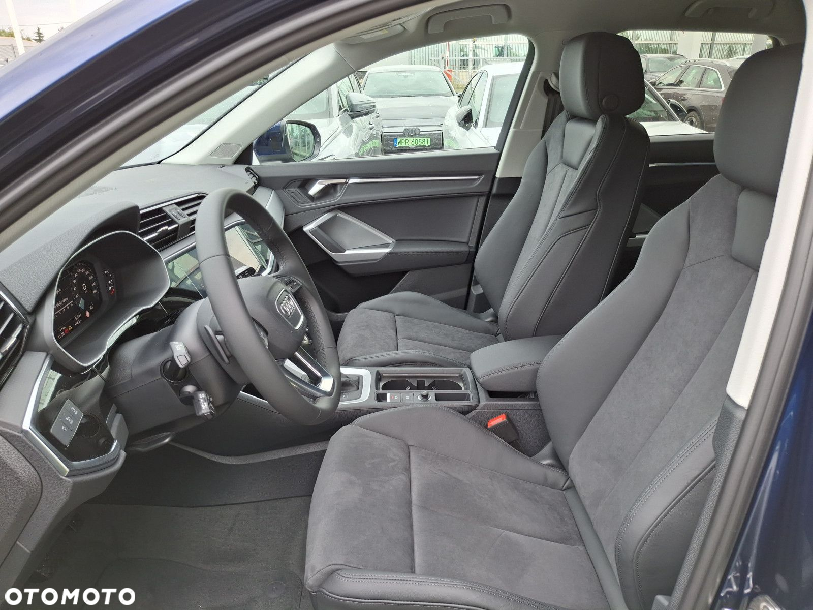 Audi Q3 - 24