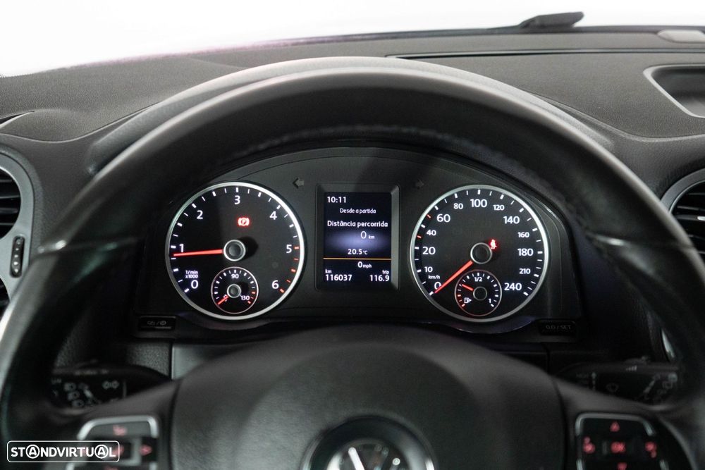 VW Tiguan 2.0 TDi Sport BlueMotion - 14
