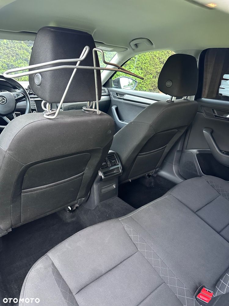 Skoda Superb 2.0 TDI Ambition DSG7 - 21