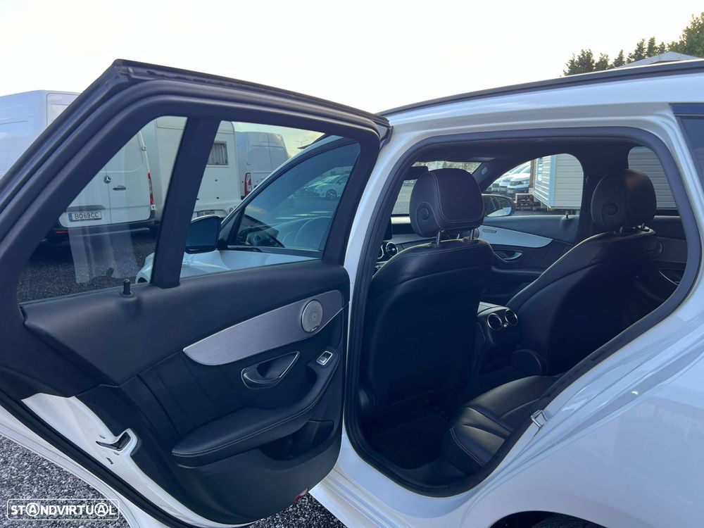 Mercedes-Benz C 200 - 18