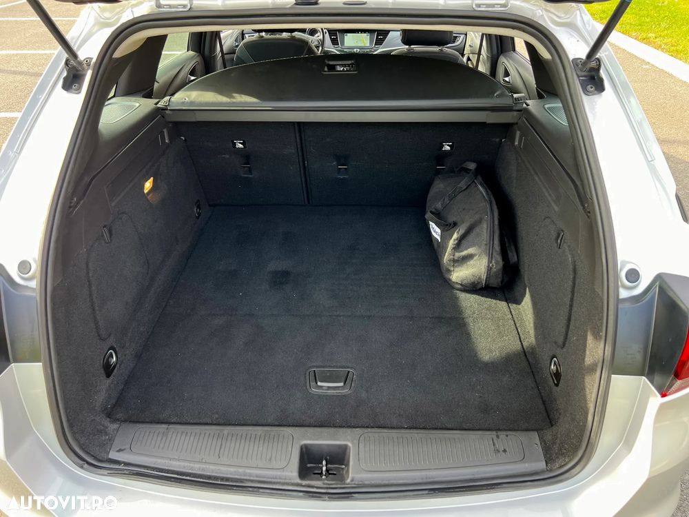 Opel Astra Sport Tourer 1.2L Turbo Start/Stop Business Edition - 13